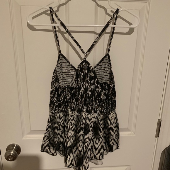 EUC Billabong Raceback Tribal Print Tank - Picture 3 of 4